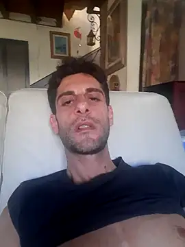 Snapshot of MrTamburine22 chatting on 02.27.25 MrTamburine22 online show from 02.27.25