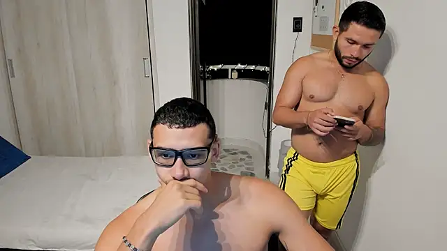 Snapshot of Travis_bakers chatting on 03.07.26 Travis bakers online show from 03.07.26