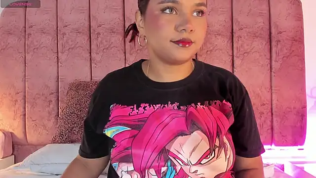 Snapshot of Carolina_Evanss chatting on 02.06.26 Carolina Evanss online show from 02.06.26