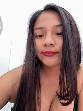 Snapshot of kiyomi-amour chatting on 12.22.24 kiyomi-amour online show from 12.22.24