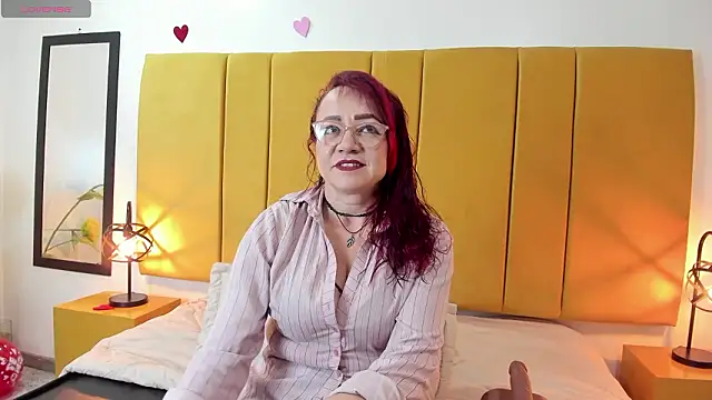 Lupiita223 online show from 02.25.26