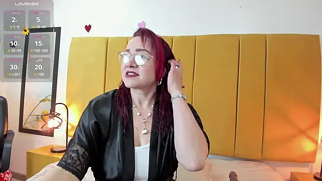 Lupiita223 online show from 02.28.26