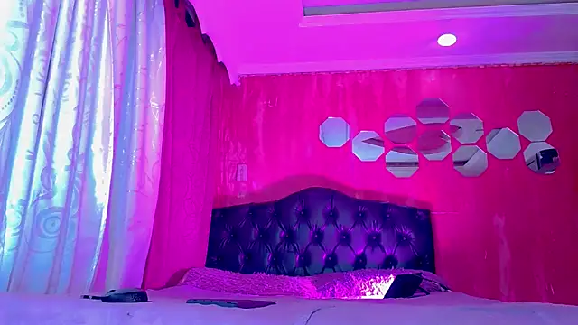 TiffanyMackensyy online show from 02.28.26