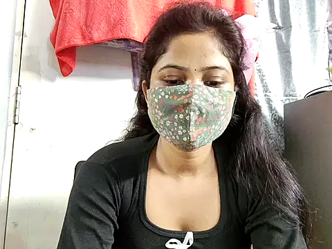 Snapshot of samosa73 chatting on 11.12.25 samosa73 online show from 11.12.25