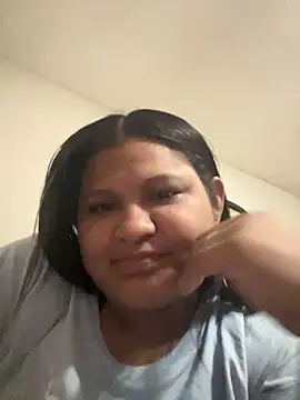 Snapshot of Anmaro05 chatting on 11.05.25 Anmaro05 online show from 11.05.25