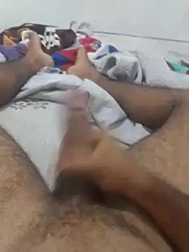 Snapshot of Leleko1997 chatting on 03.01.26 Leleko1997 online show from 03.01.26