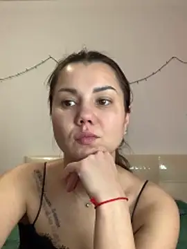 MiraMiss online show from 02.06.26