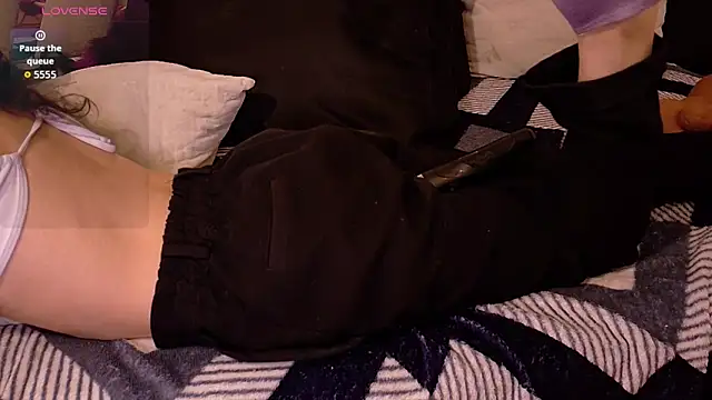 Queenjenn   online show from 02.21.26