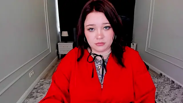 Snapshot of MoonLghte chatting on 03.16.25 MoonLghte online show from 03.16.25