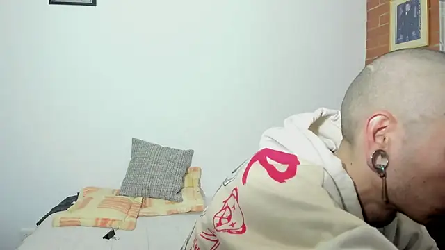 Mugiwara666 online show from 02.22.25