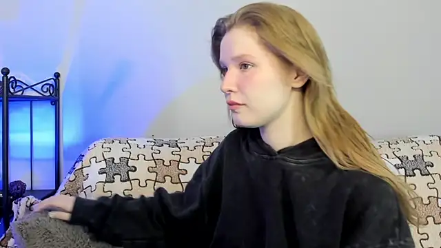 Snapshot of EvaStevs chatting on 01.19.25 EvaStevs online show from 01.19.25