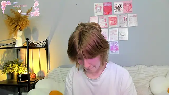 Snapshot of EvaStevs chatting on 03.09.25 EvaStevs online show from 03.09.25