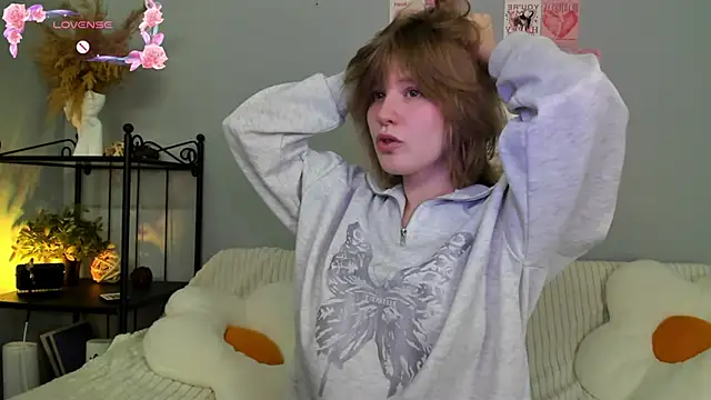 Snapshot of EvaStevs chatting on 03.13.25 EvaStevs online show from 03.13.25