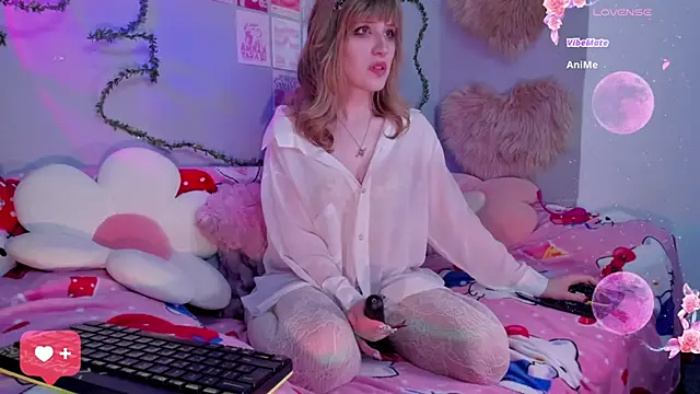 Snapshot of EvaStevs chatting on 03.24.26 EvaStevs online show from 03.24.26