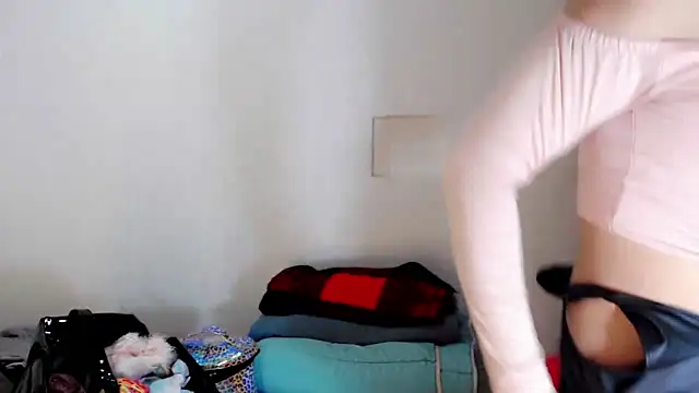 Oxana-Novikov online show from 10.13.25