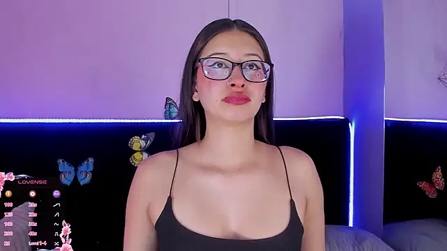 Snapshot of Anastasia_Whitee chatting on 12.14.25 Anastasia Whitee online show from 12.14.25