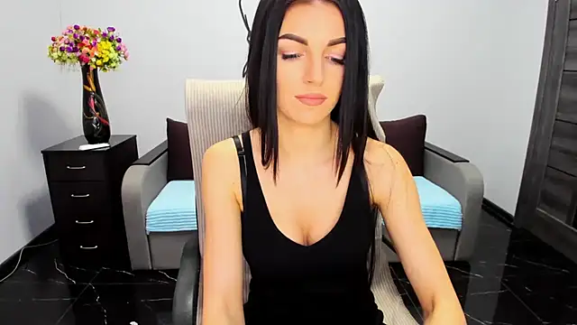 Snapshot of Angelina_Clarks chatting on 01.15.25 Angelina Clarks online show from 01.15.25