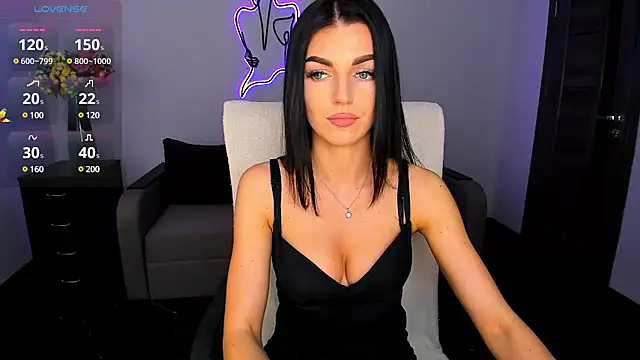 Snapshot of Angelina_Clarks chatting on 03.19.25 Angelina Clarks online show from 03.19.25