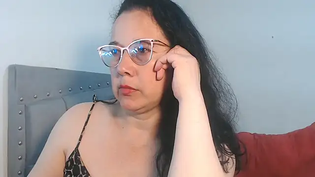 maturepriscila online show from 09.09.25