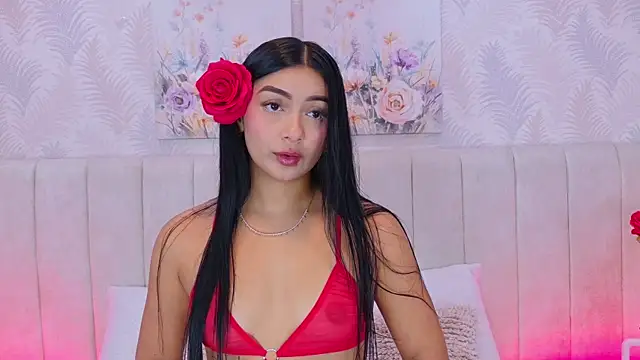 Snapshot of MeganCruzGB chatting on 07.18.26 MeganCruzGB online show from 07.18.26