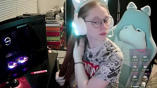 Snapshot of LilyFoxxx chatting on 06.24.26 LilyFoxxx online show from 06.24.26