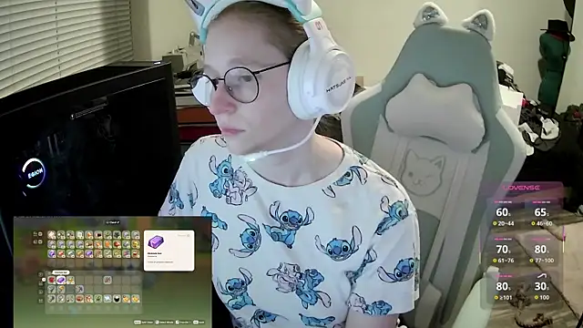 Snapshot of LilyFoxxx chatting on 07.31.26 LilyFoxxx online show from 07.31.26