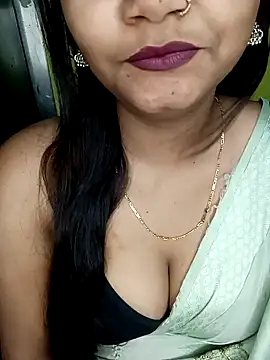 Snapshot of NOTY-LOVE-05 chatting on 03.05.25 NOTY-LOVE-05 online show from 03.05.25