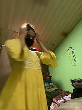 Black Glow online show from 03.19.25