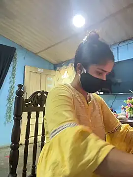 Black Glow online show from 03.21.25