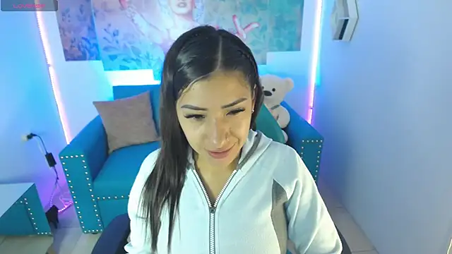 Snapshot of Sofi_hot_4m chatting on 02.11.25 Sofi hot 4m online show from 02.11.25