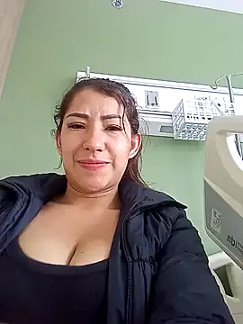 Snapshot of Sofi_hot_4m chatting on 02.16.25 Sofi hot 4m online show from 02.16.25