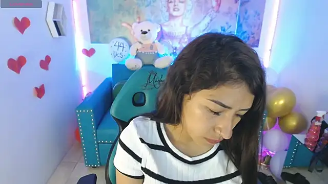 Snapshot of Sofi_hot_4m chatting on 02.27.25 Sofi hot 4m online show from 02.27.25