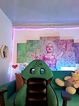 Snapshot of Sofi_hot_4m chatting on 03.15.25 Sofi hot 4m online show from 03.15.25