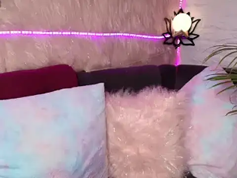 Snapshot of _mamush chatting on 01.30.25 mamush online show from 01.30.25