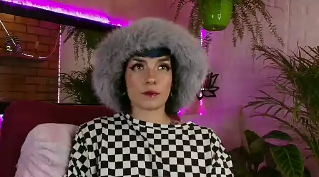 Snapshot of _mamush chatting on 03.01.25 mamush online show from 03.01.25