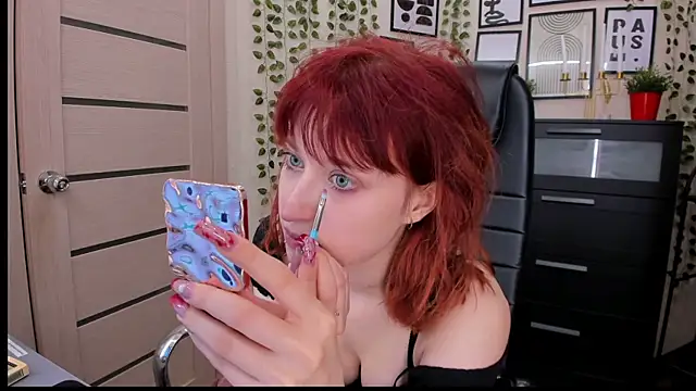 Snapshot of ElizaNik_ chatting on 05.02.26 ElizaNik online show from 05.02.26