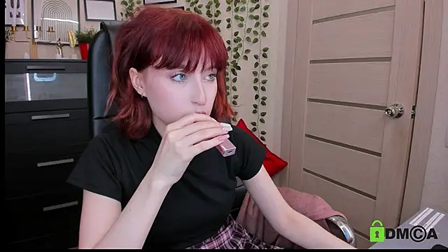 ElizaNik  online show from 06.30.26