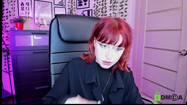 ElizaNik  online show from 07.17.26