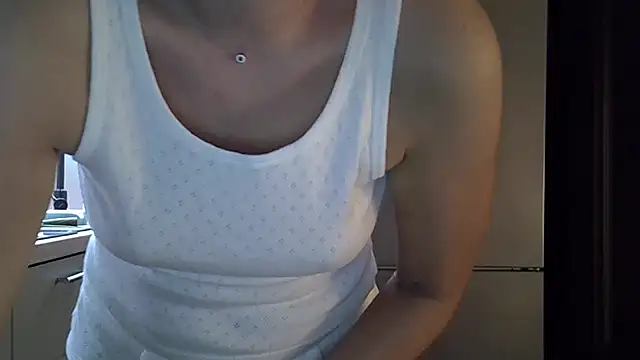 Snapshot of Lucky_Anna chatting on 09.15.25 Lucky Anna online show from 09.15.25