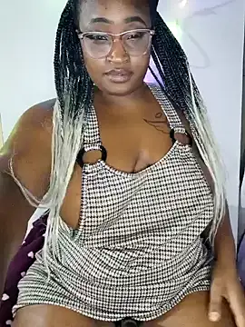 TheeNicole online show from 03.08.25