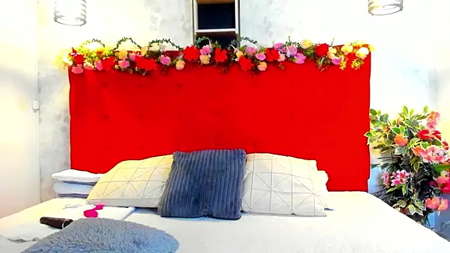 SilvannaFit online show from 04.17.26