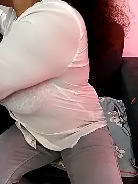 Snapshot of Sneha_gril chatting on 03.20.25 Sneha gril online show from 03.20.25