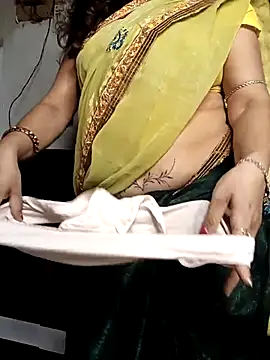 Sneha gril online show from 12.20.25