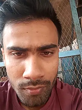 Skinny Bigass 23 online show from 03.07.25