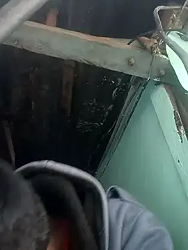 Skinny Bigass 23 online show from 12.18.25