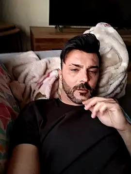 Snapshot of hot_man_eray chatting on 04.24.26 hot man eray online show from 04.24.26