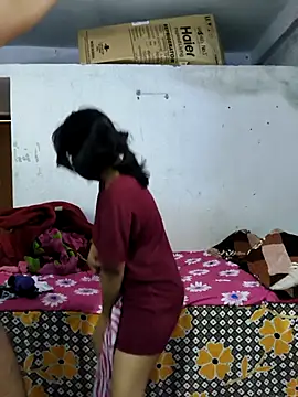 hot wife 35 online show from 10.09.25