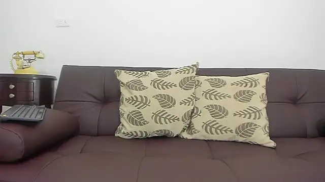 Amir mikelsen online show from 02.22.25