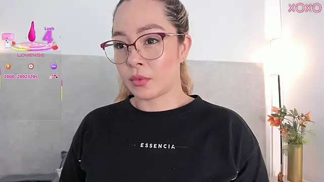 Saori newman online show from 01.13.26