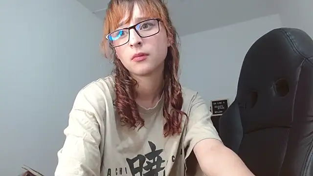 Snapshot of CelesteAyase chatting on 02.01.25 CelesteAyase online show from 02.01.25